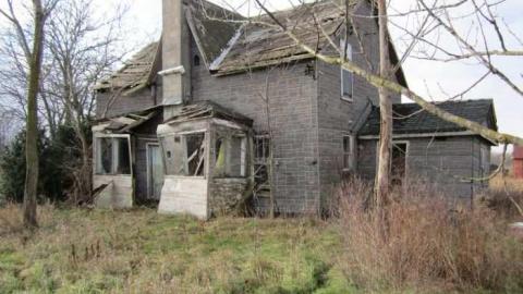 Decay at its Height - Silverdales-House-of-Cards45.jpg