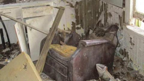 Decay at its Height - Silverdales-House-of-Cards49.jpg