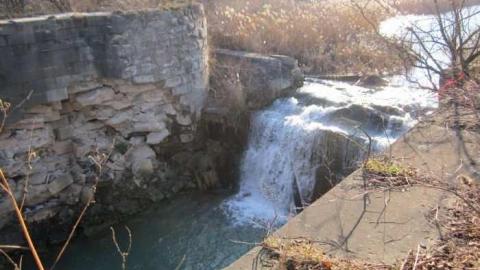 Old Third Welland Canal - Swing-Bridge-to-Pump-House6.jpg