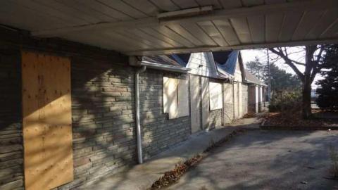 Plenty of Vacancy 2012 - Motel-Hell6.jpg