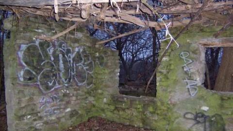 Bruce Trail Stone building photo 5