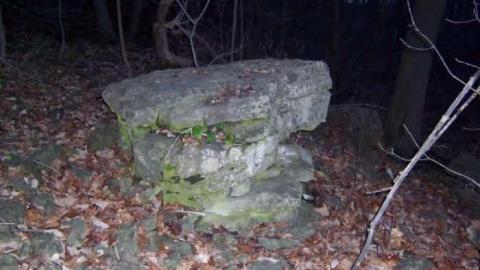 Old Stone Building - Bruce-Trail-Stone-building10.jpg