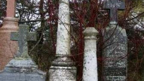 Silence - Highway-6n6---Pioneer-Cemetery10.jpg