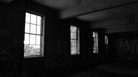 Linseed Summer 2012 - Linseed-Factory307.jpg