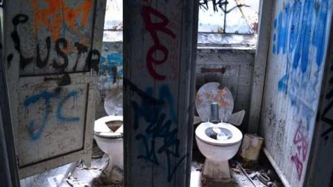 Linseed Summer 2012 - Linseed-Factory308.jpg