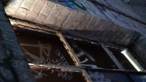 Linseed Summer 2012 - Linseed-Factory310.jpg