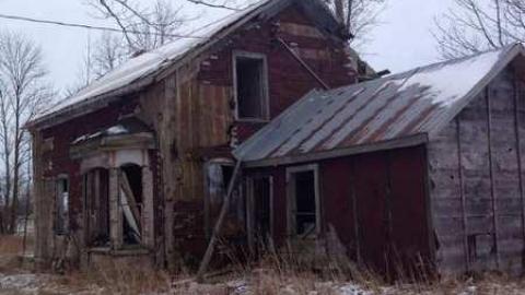 Forgotten Farm #2 - 204.jpg