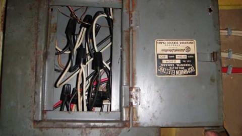 Small Barn & 2 Homes - Calabogie-Small-Abandoned-Barn15.jpg