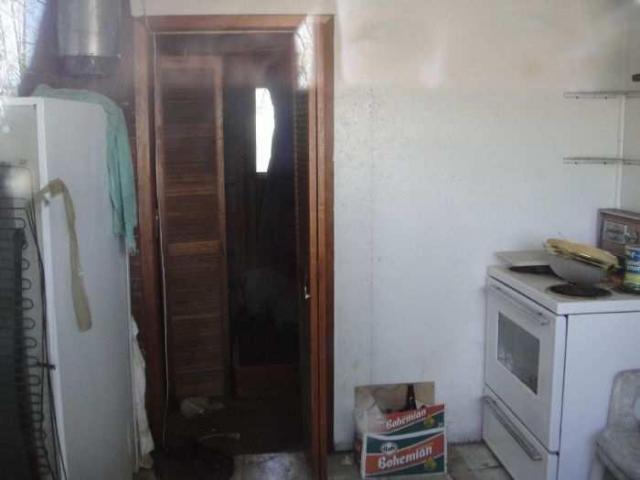 Calabogie Small Abandoned Barn - Greater Madawaska, Ontario