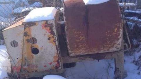 Still no way in. - BlackBerry-House7.jpg