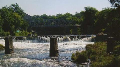 Ruins In Elora 2006 - Foundry-Building-Elora47.jpg