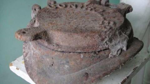 Delightful And Revolting - Delightful-And-Revolting5.jpg