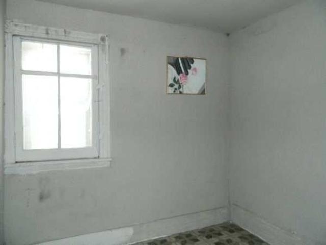 Small Log House - Wellington North, Ontario