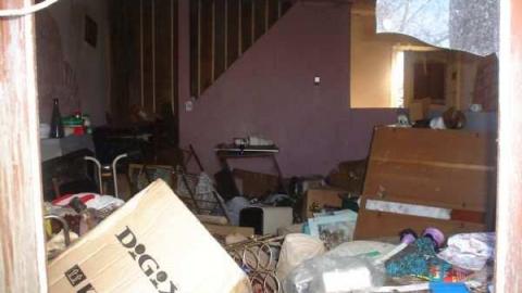 Best Little Hoar-der House - Georgian Bluffs, Ontario