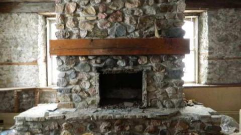 Pretty Stone House - Beautiful-Stone-House90.jpg