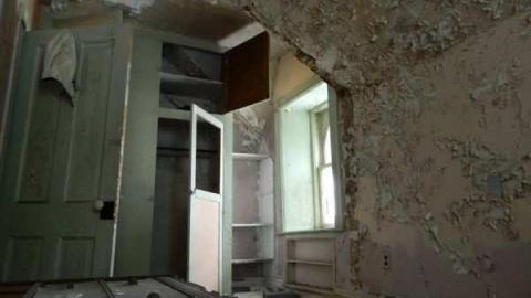 Pretty Stone House - Beautiful-Stone-House64.jpg