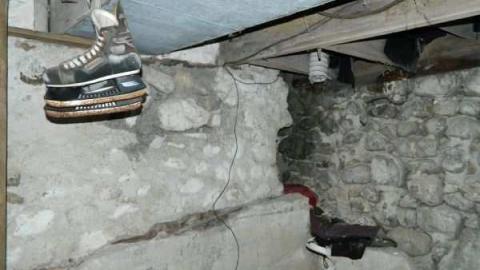 Pretty Stone House - Beautiful-Stone-House69.jpg