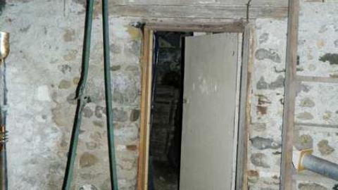 Pretty Stone House - Beautiful-Stone-House70.jpg