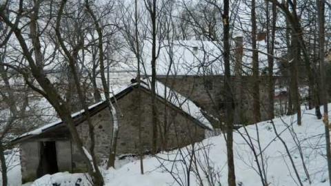 Pretty Stone House - Beautiful-Stone-House75.jpg