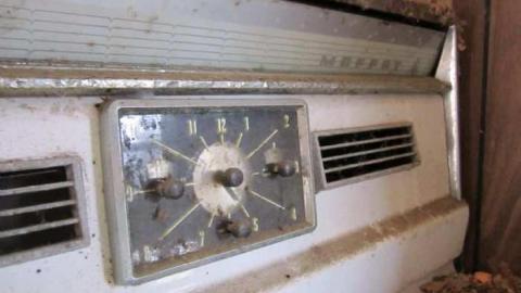 Mud Cat House - The-Stakes-Are-In30.jpg