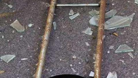 November 14, 2010 - Info-Centre47.jpg