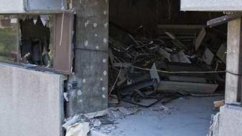 July 17, 2011 - Regal-Constellation57.jpg