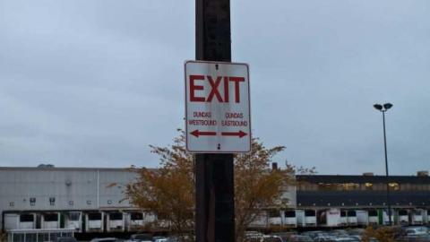 November 5, 2009 - Honeydale-Mall18.jpg