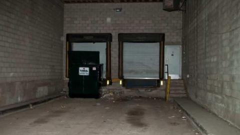 November 5, 2009 - Honeydale-Mall19.jpg