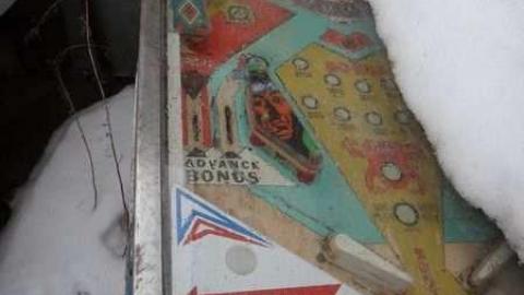 Tracks - Squatter-House52.jpg