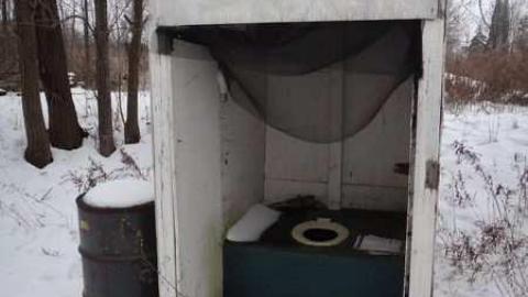 Tracks - Squatter-House55.jpg