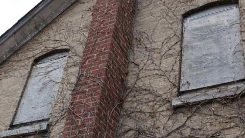 December 2012 - Isaac-Petch-Farmhouse8.jpg