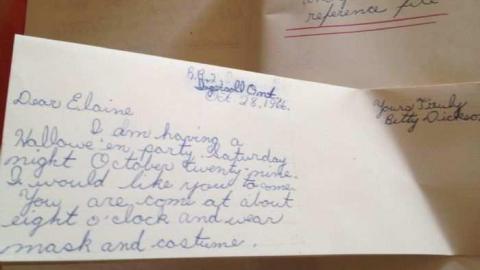 Thanks for the vacuum - Woodstock-1940s-House74.jpg