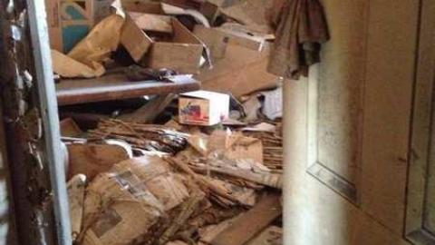 Thanks for the vacuum - Woodstock-1940s-House79.jpg