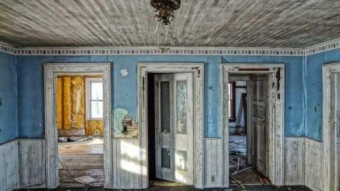 Age and Beauty! - Warden-and-Baseline15.jpg