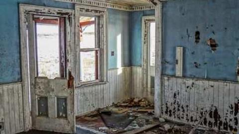 Age and Beauty! - Warden-and-Baseline27.jpg