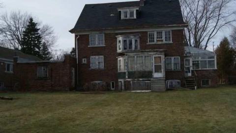 Breathless - Lakeshore-house22.jpg