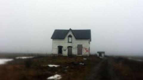 72 McKay - Trashed-(near-Holly)2.jpg