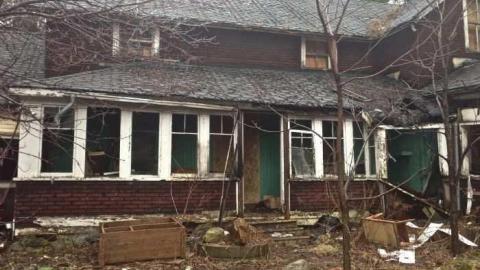 Dark Fire - Christian-Hoover-House59.jpg