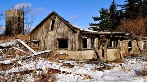 Late Dec 2012 - Christian-Hoover-House101.jpg