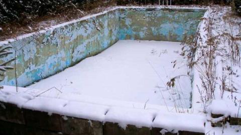 20th Time Is A Charm - Neglected-Manor250.jpg