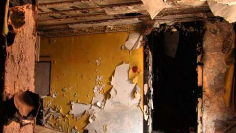 One man's trash.... - 8a.jpg