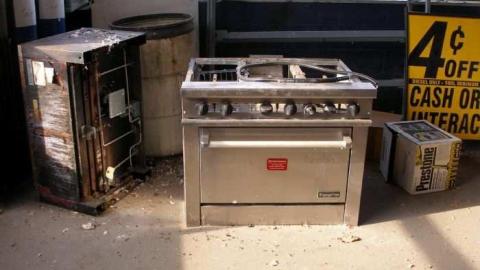 Wash your Esso - Shawson-Esso5.jpg