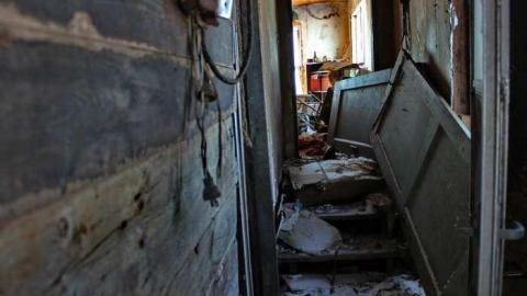 Weather Inn - Farmhouse-NE-of-Fergus32.jpg