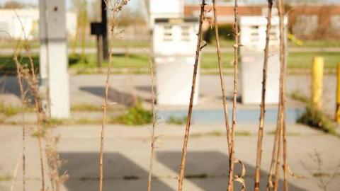 Spring 2012 - The-Gas-Station4.jpg