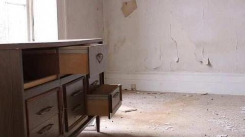 Dinnae marry fur money! - Sloss7.jpg