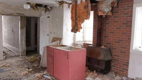 Dinnae marry fur money! - Sloss15.jpg