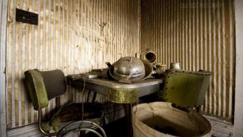 January 2013 - Mother-Marys-Messy-Mansion29.jpg