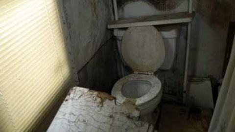 Recycle Me - Go-Green....or-Not.34.jpg