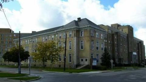 Exteriors - South-Street-Hospital38.jpg