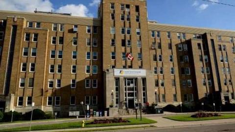 Exteriors - South-Street-Hospital50.jpg